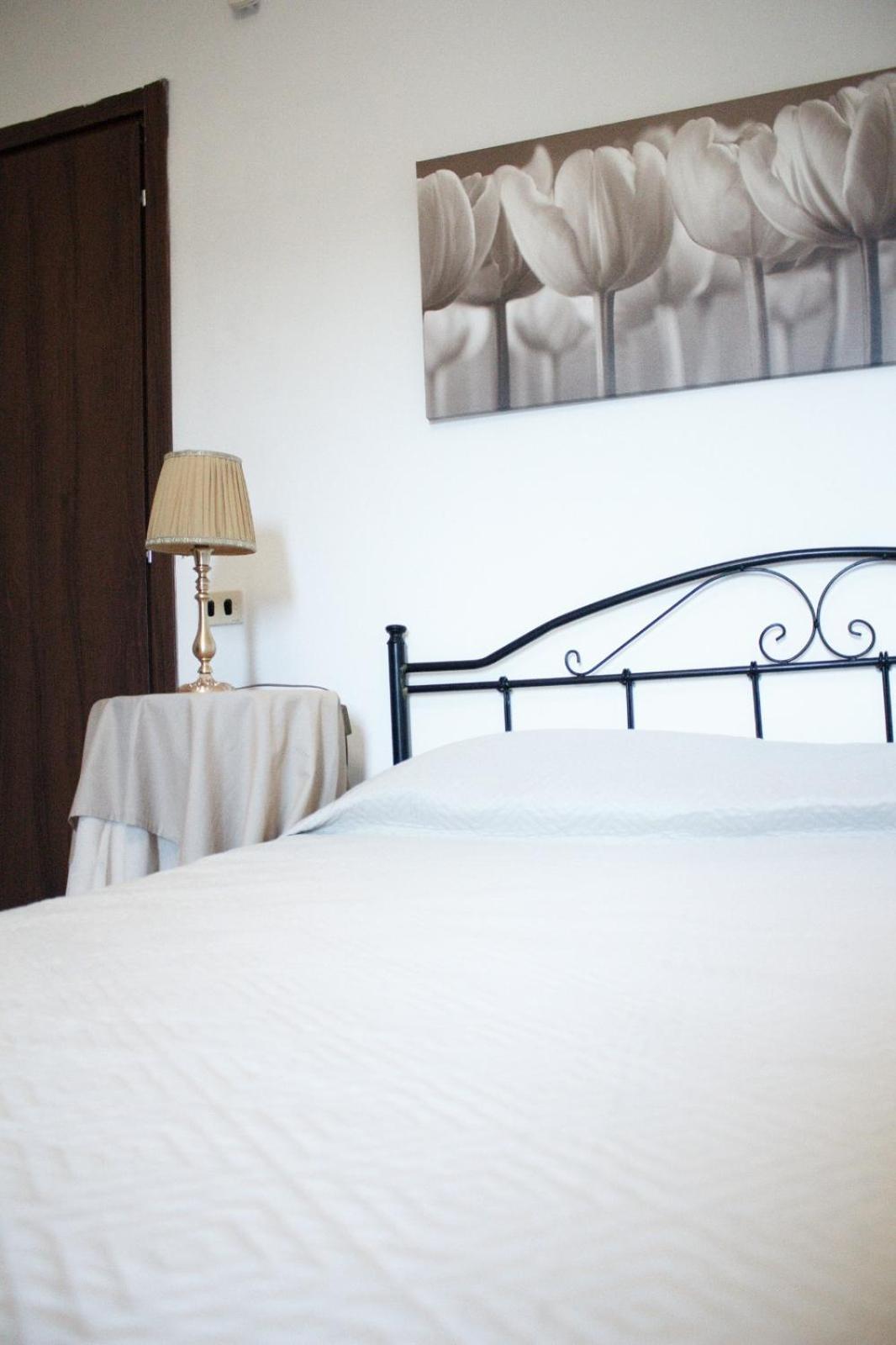 Guesthouseantonia أفيلينو المظهر الخارجي الصورة